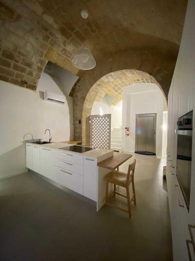 Star Suite Таранто Экстерьер фото